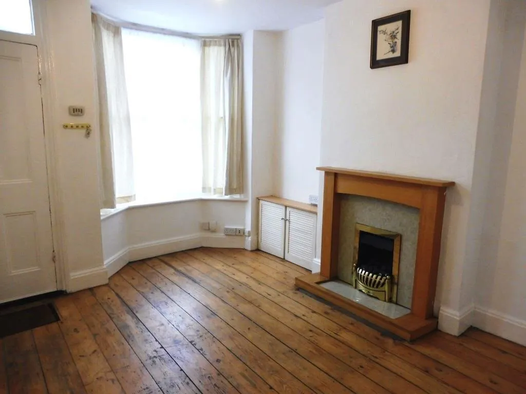West Parade, LINCOLN, photo 2