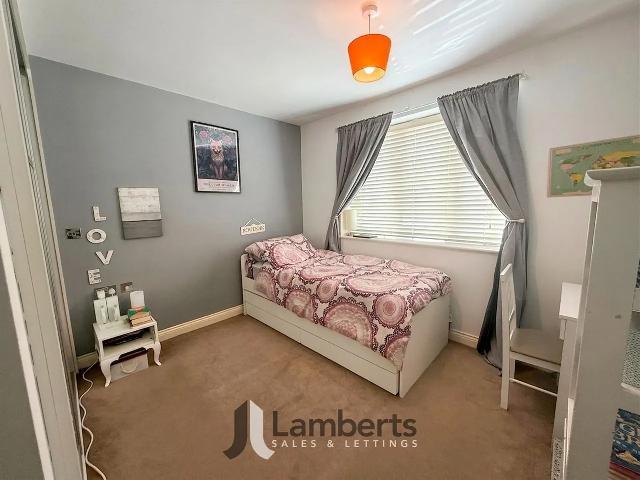 1 Manor View Berrington Close, Redditch, photo 8
