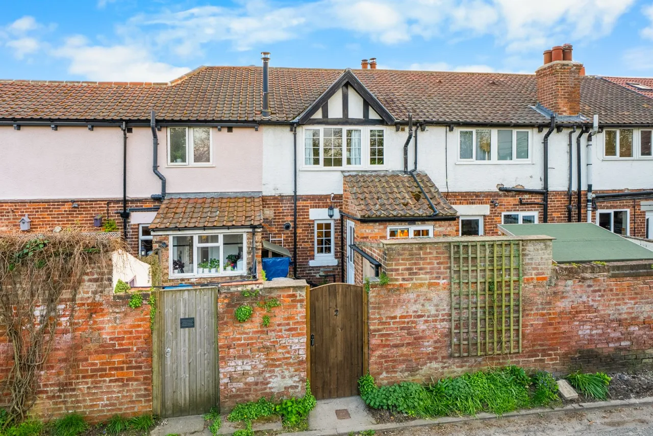 South View, Kirk Hammerton, YO26, photo 11