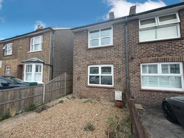 2 bed house for sale, Endsleigh Road, Merstham, RH1