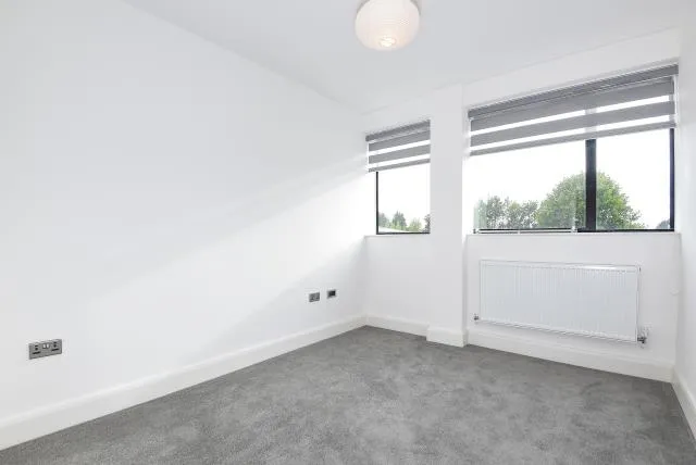Southfield Road, Witney, OX29, photo 7