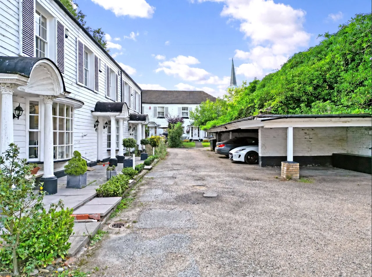 Kings Mews, Chigwell, IG7, photo 26