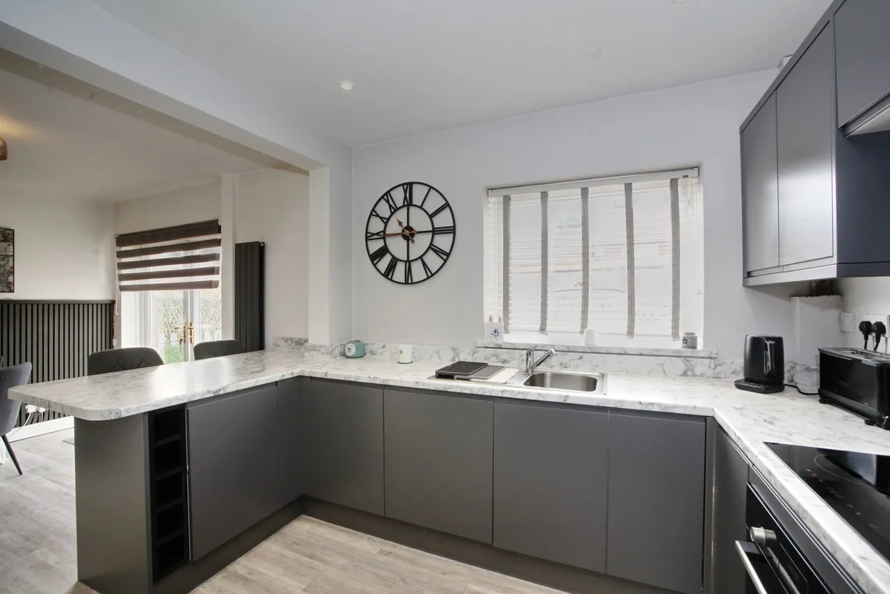 Hengoed Parc, Hengoed, CF82 7NG, photo 5