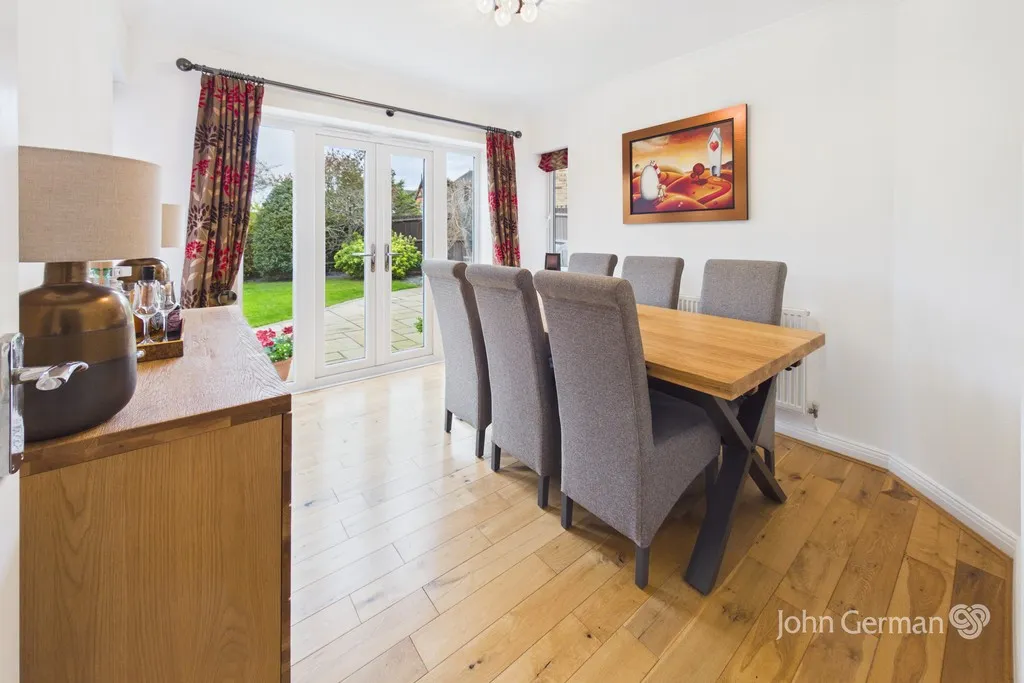 Demontfort Way, Uttoxeter, photo 7