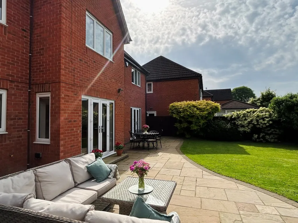 Demontfort Way, Uttoxeter, photo 36