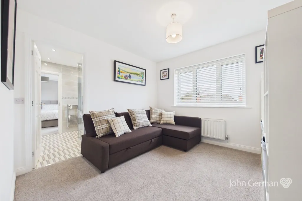 Demontfort Way, Uttoxeter, photo 25