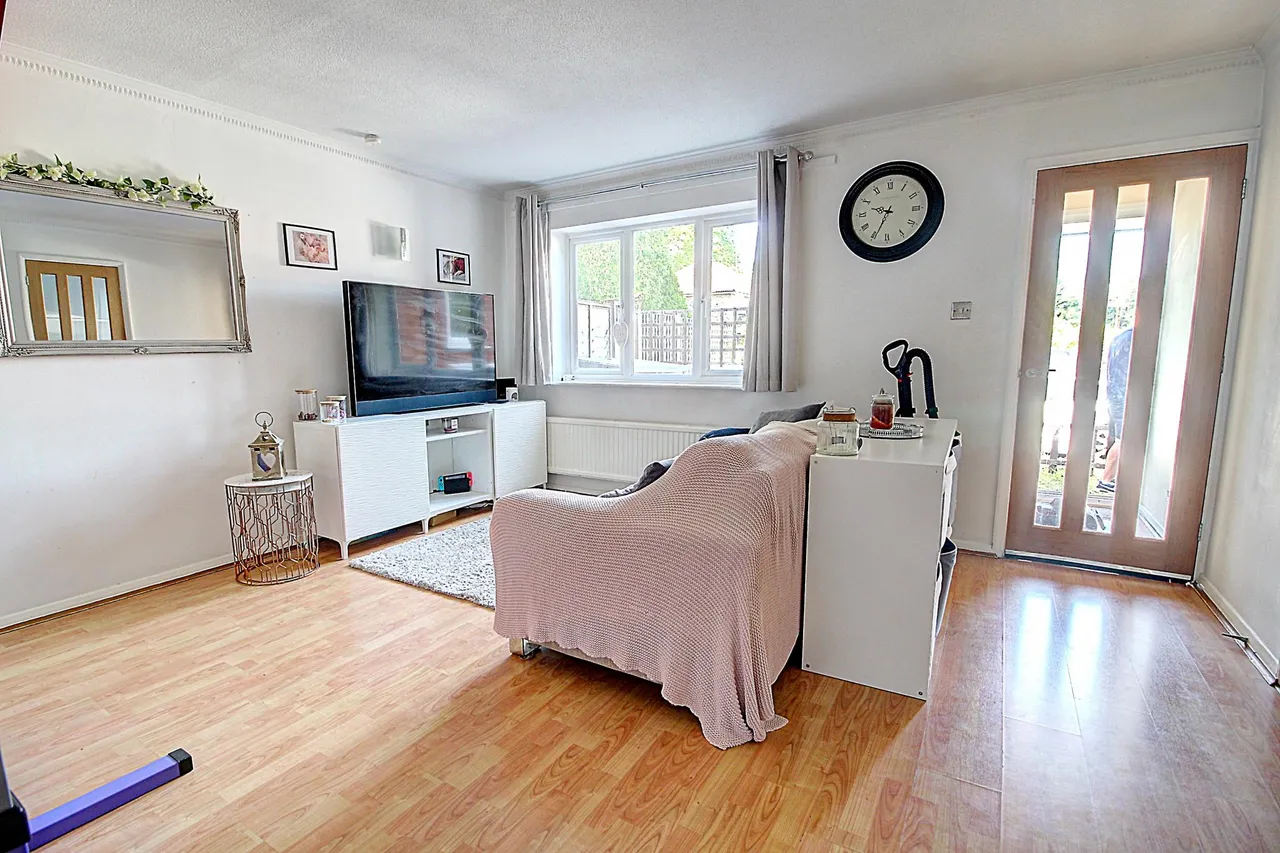 Haig Lane, Fleet, GU52, photo 5