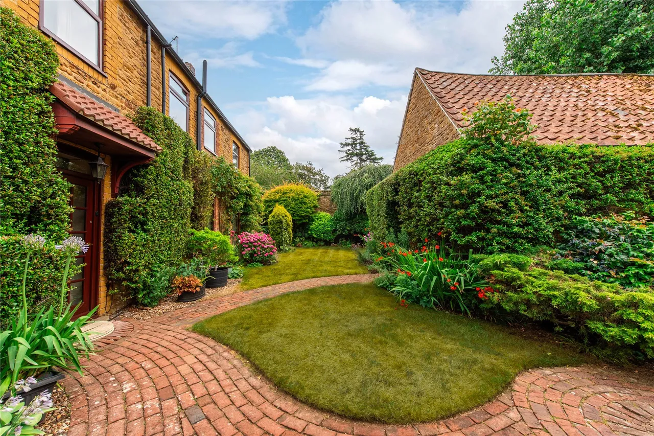 Elwes Way, Great Billing, NN3, photo 4