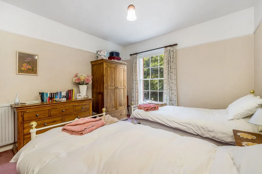 East Street, Alford, LN13, photo 27