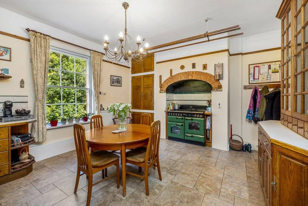 East Street, Alford, LN13, photo 13