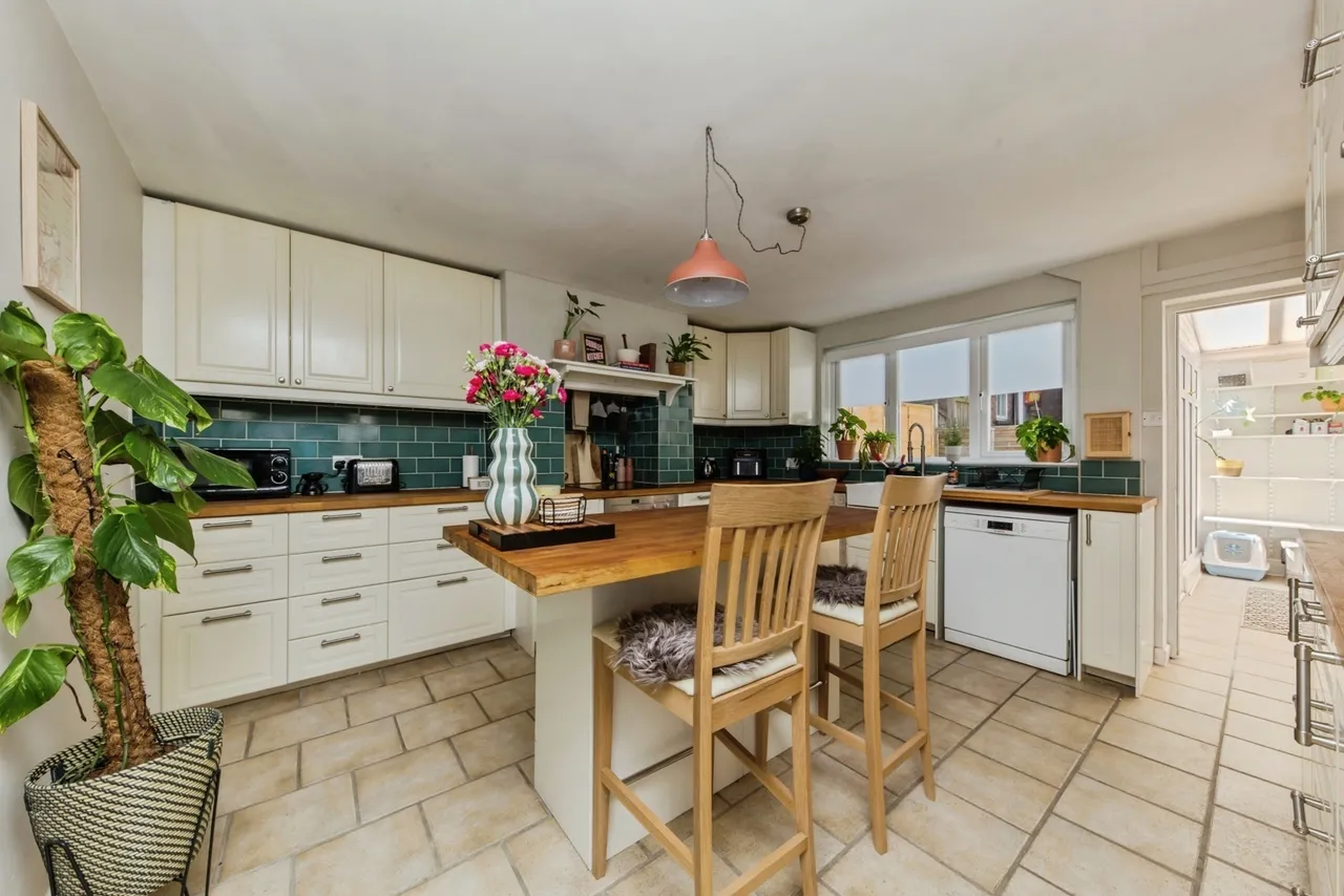 Oxford Road, Macclesfield, Cheshire, SK11, photo 3