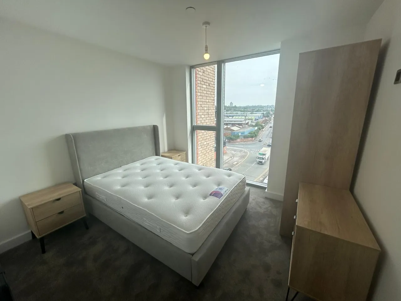 100 Meadow Lane, NG2 3JW, photo 5