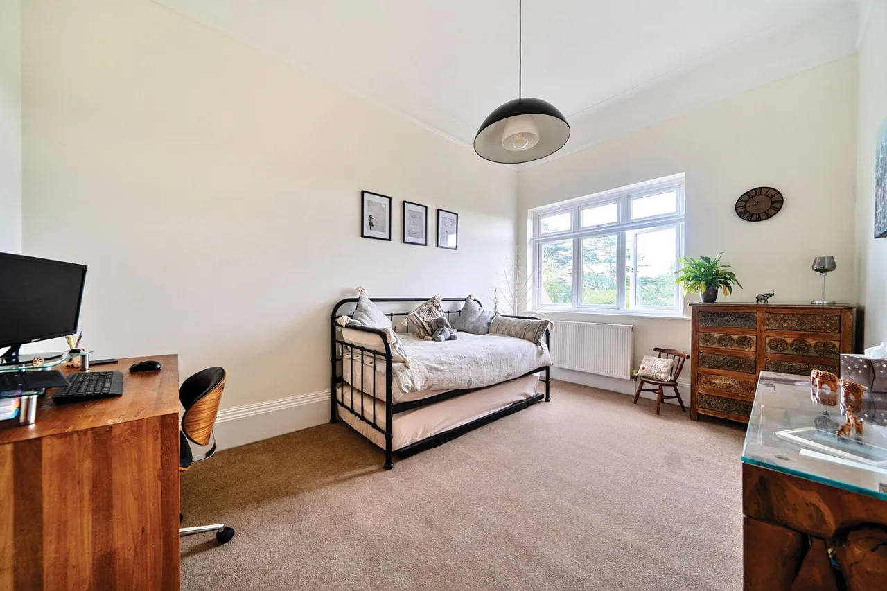 Oldfield Road, BR1, photo 11