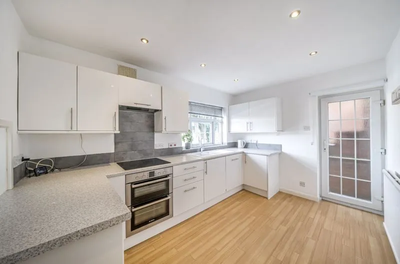 Warren Road, Purley CR8 1AA, photo 5