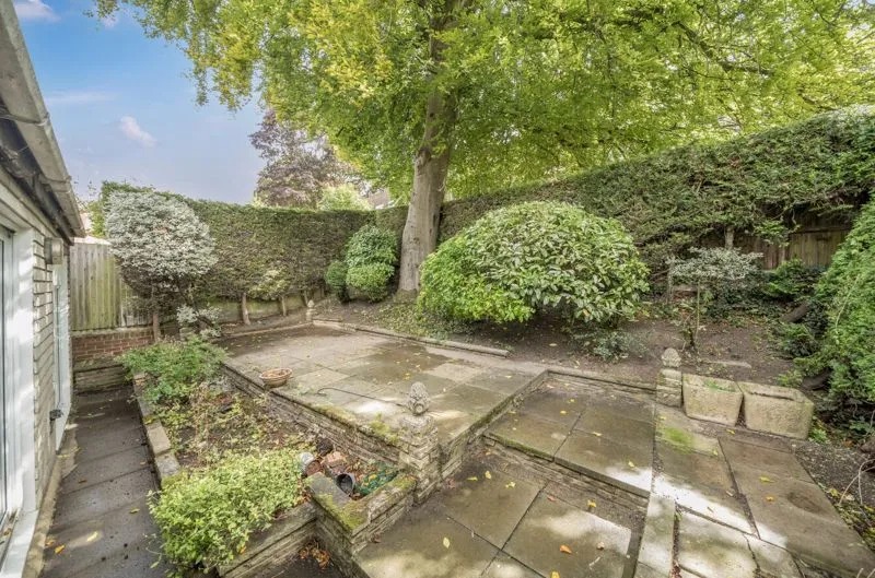 Warren Road, Purley CR8 1AA, photo 18