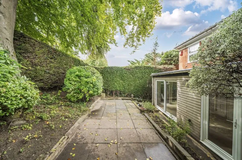 Warren Road, Purley CR8 1AA, photo 19