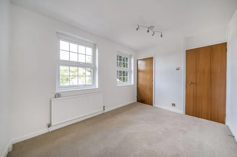 Warren Road, Purley CR8 1AA, photo 13