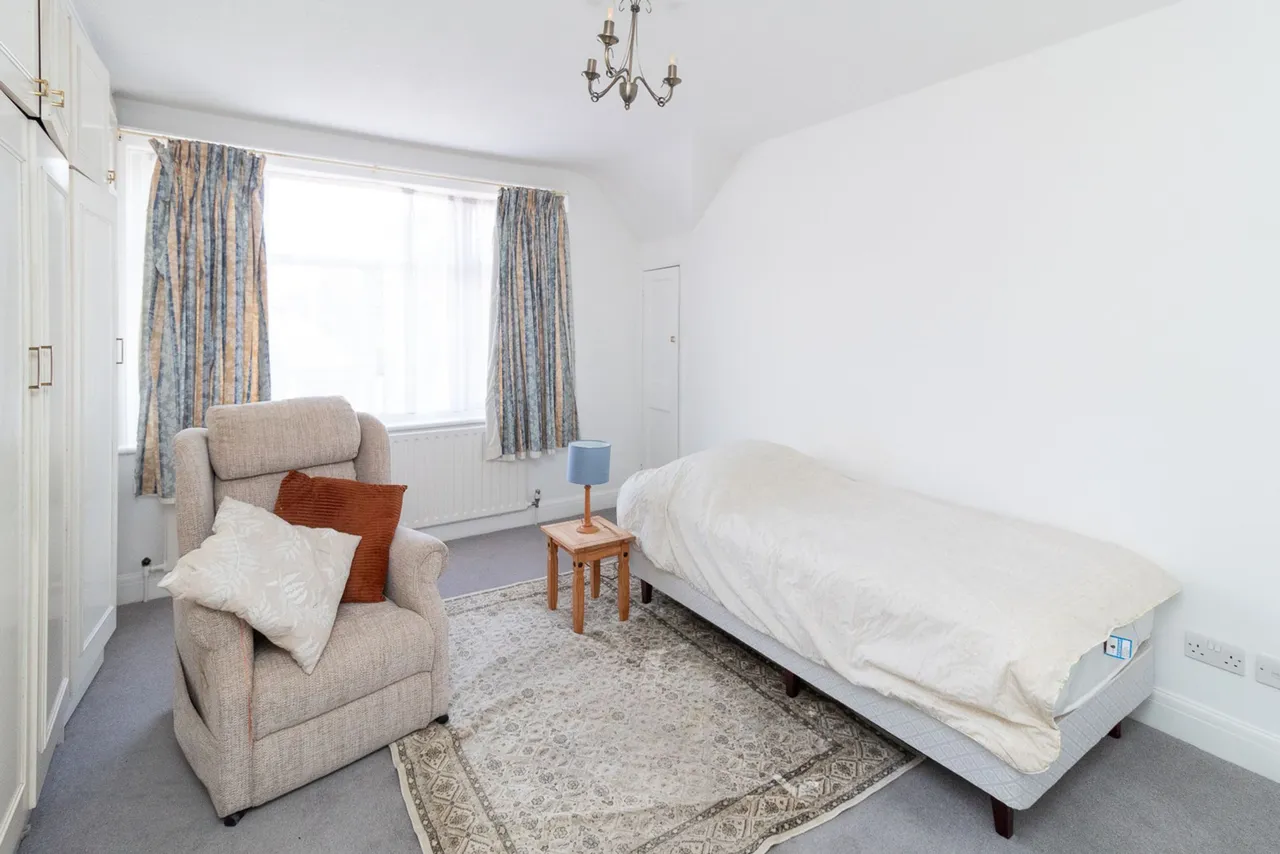 Hillersdon Avenue, Edgware, HA8, photo 6