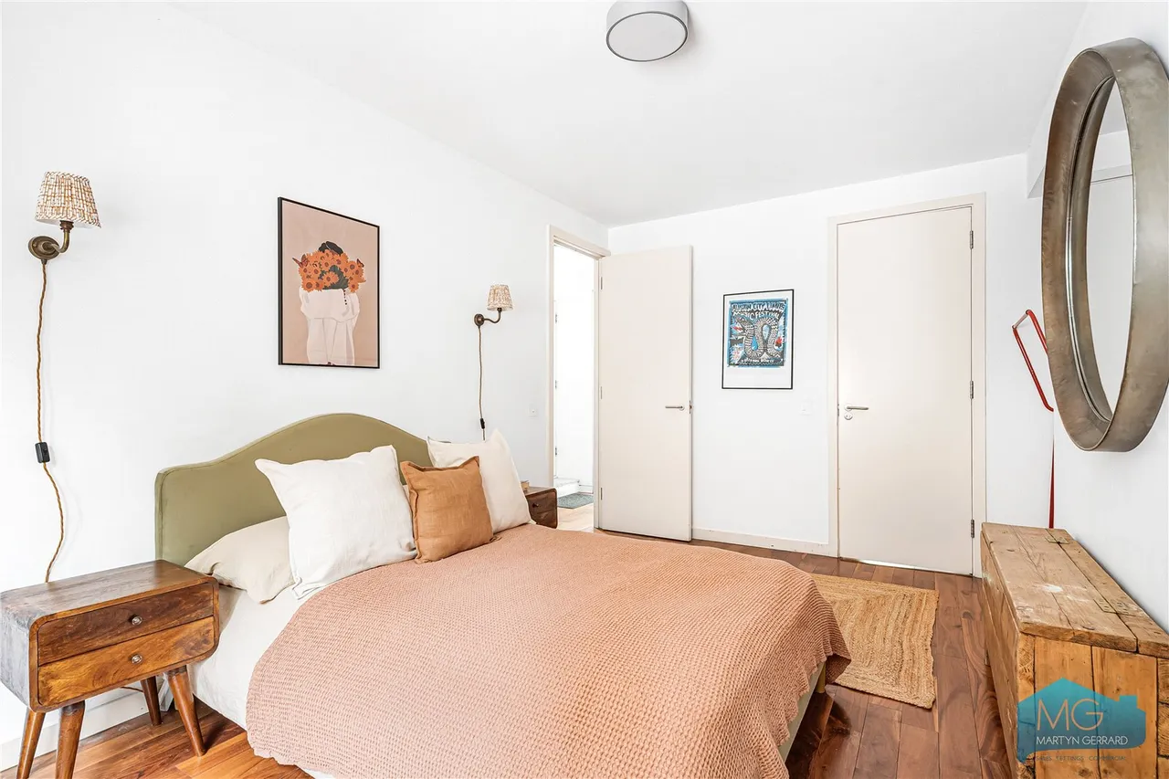 Leighton Road, London, NW5, photo 18