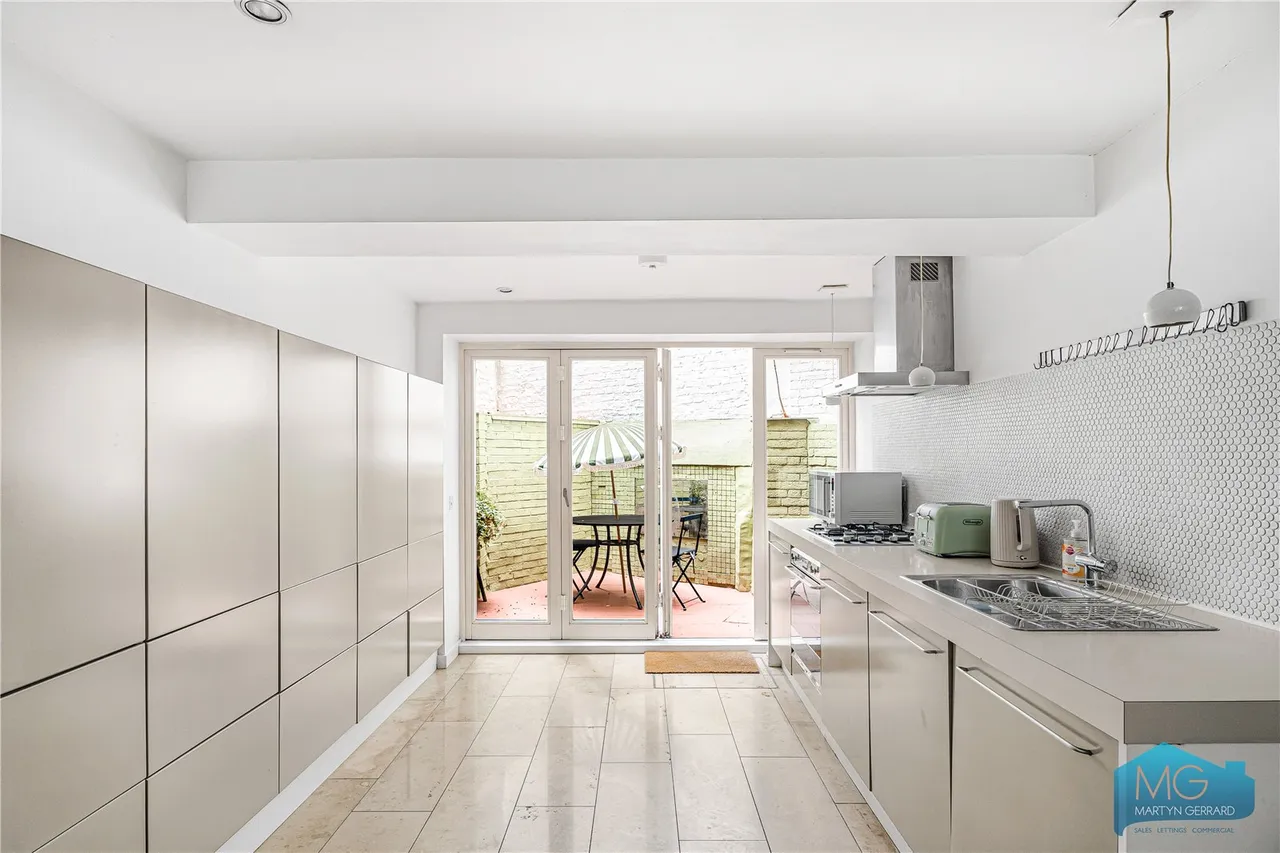 Leighton Road, London, NW5, photo 4