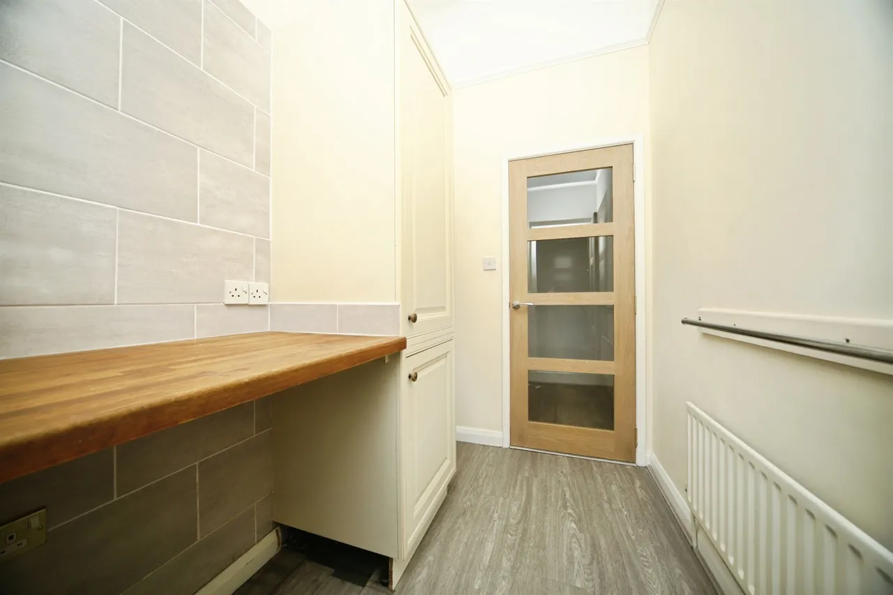 Market Street, Crewkerne, photo 12