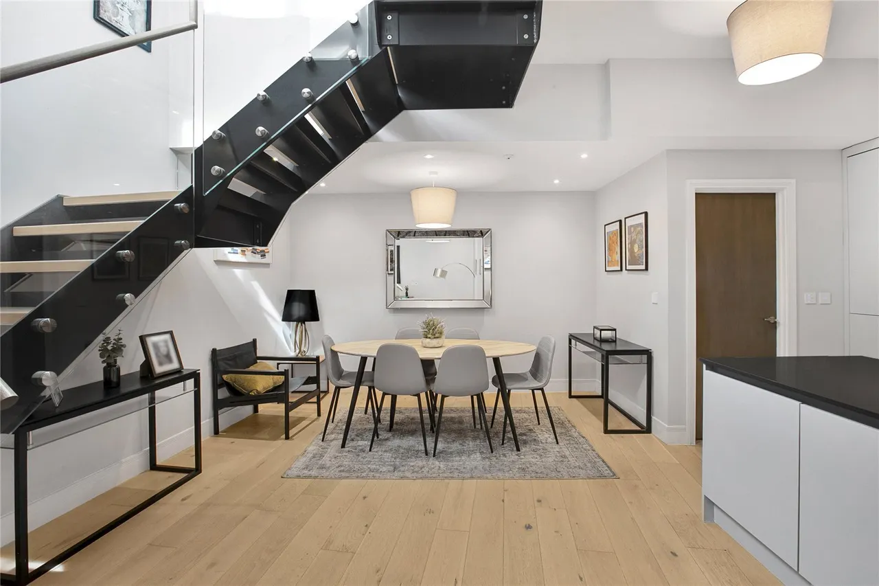 Avery Walk, London, SW11, photo 13