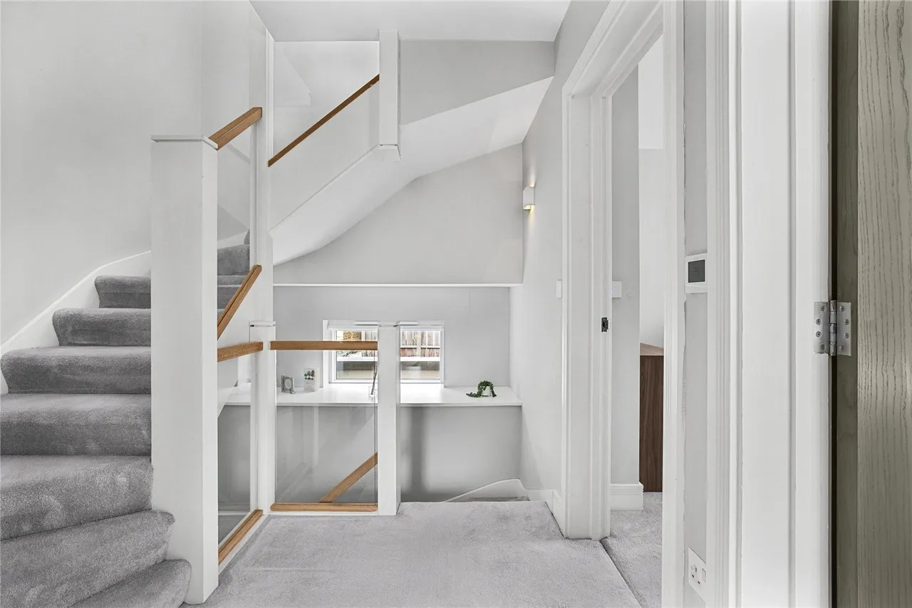 Avery Walk, London, SW11, photo 10