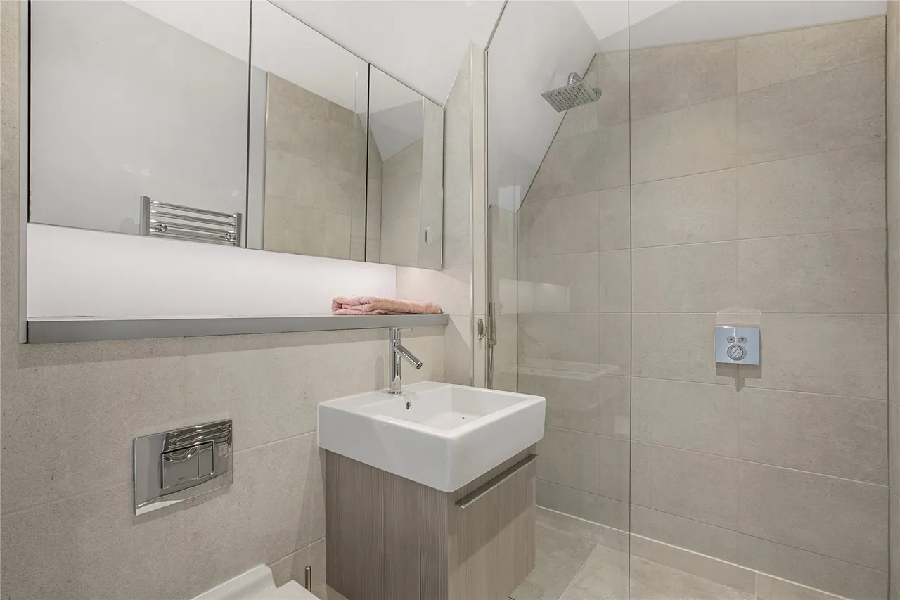 Avery Walk, London, SW11, photo 11