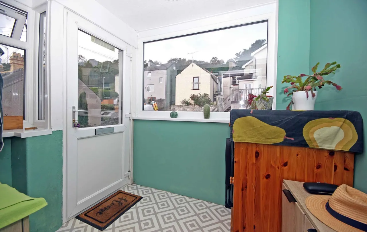 Garth Hill, Bangor, LL57, photo 12