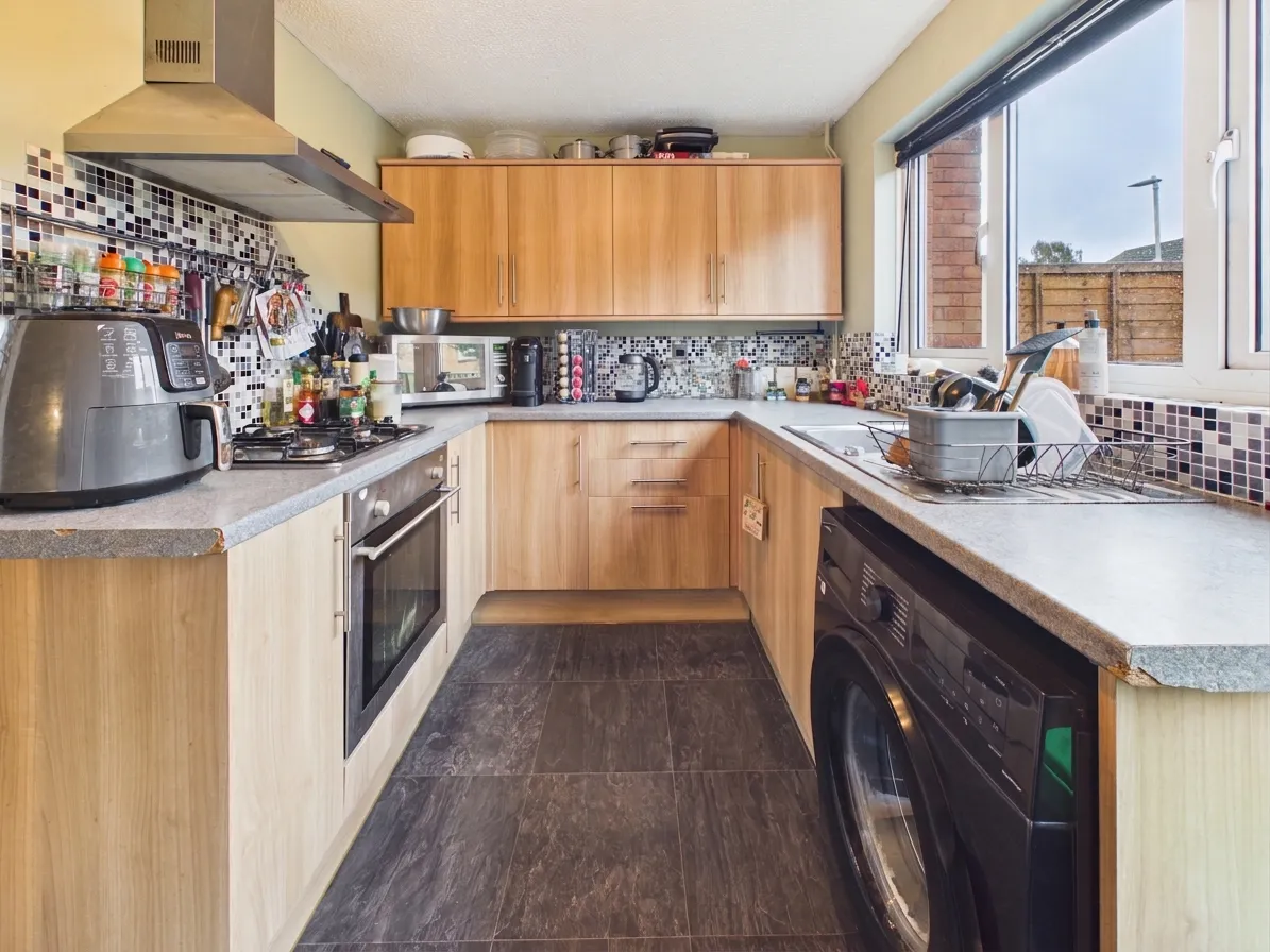 St. Peters Close, Cheltenham, GL51, photo 3