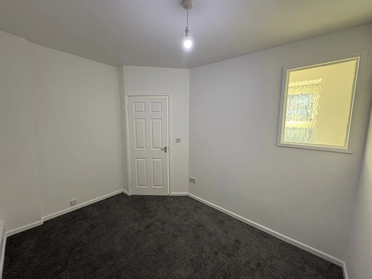 Albert Avenue, Newport, NP19, photo 8