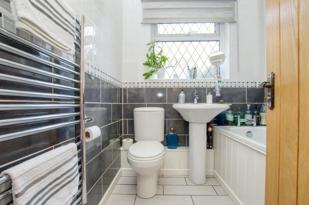 Exleigh Close, Southampton, Hampshire, SO18 5FB, photo 9