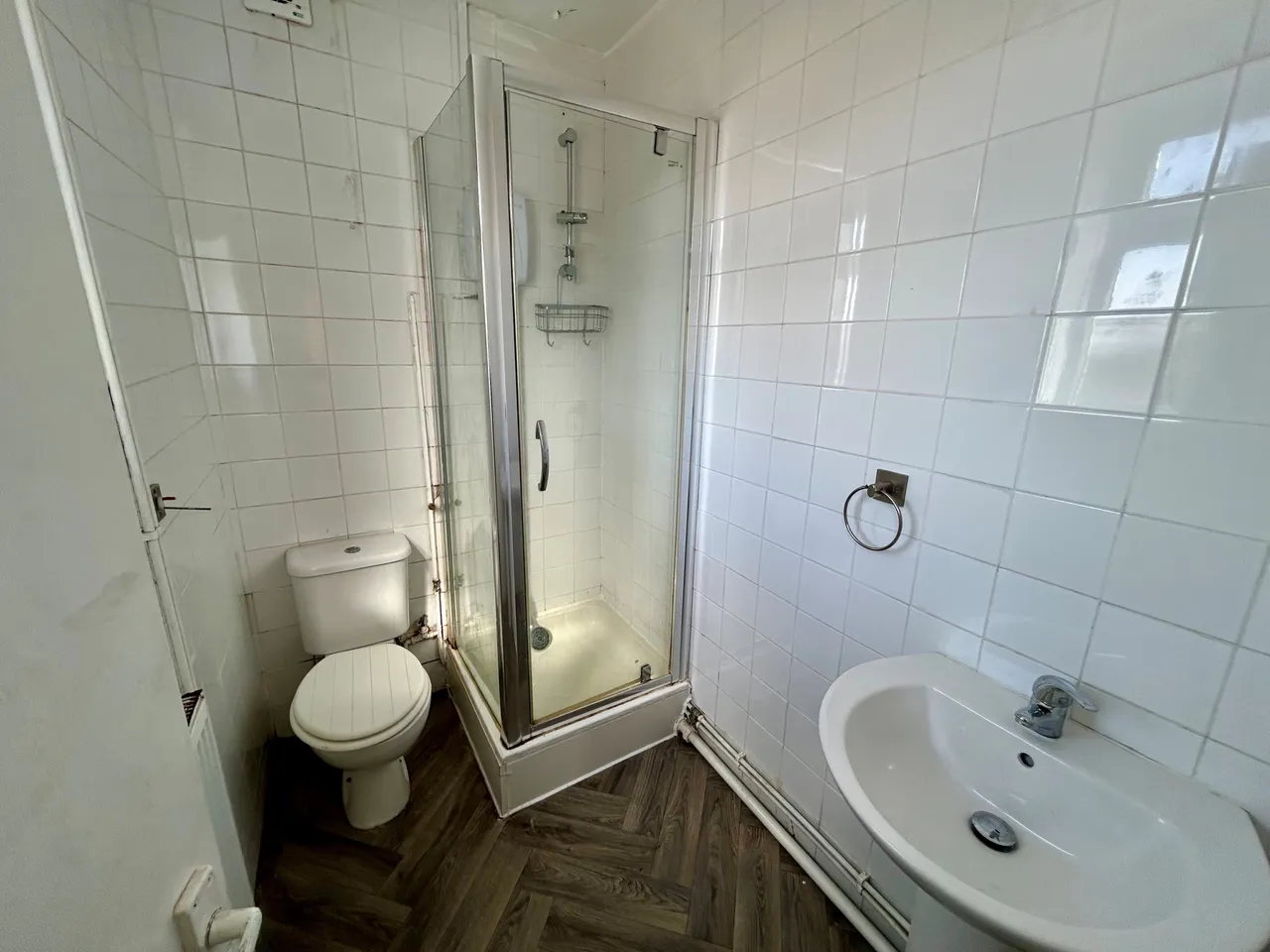 Silver Street, LE67, photo 6