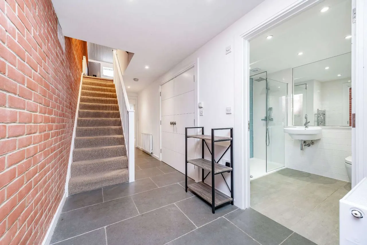 Elm Grove Business Centre, Elm Grove, Wimbledon, London, SW19 4BU, photo 10