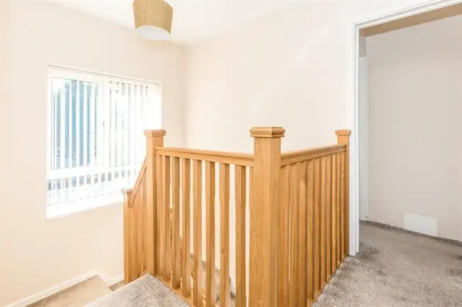 Primrose Avenue, Romford, RM6, photo 5