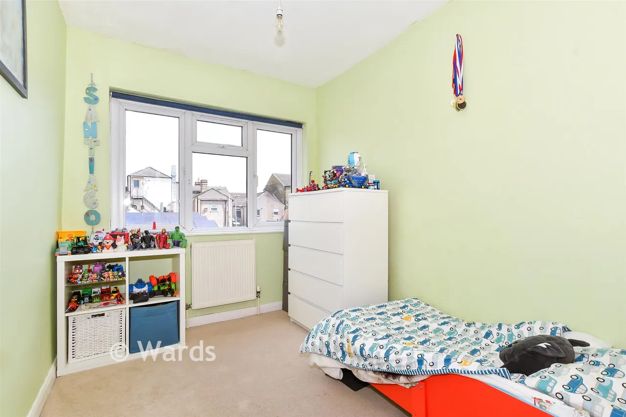 Portland Place, Snodland, ME6, photo 14