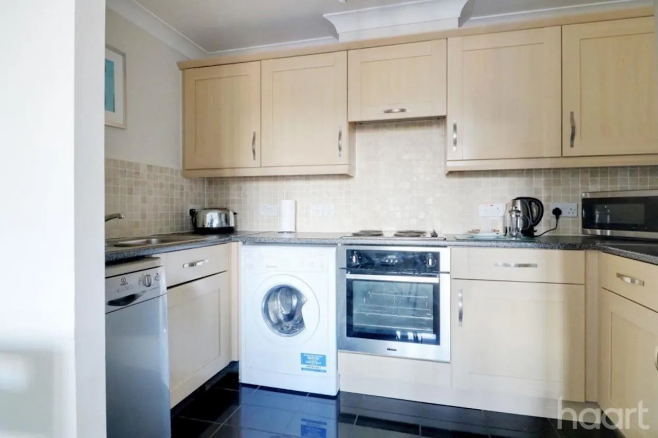 Kelvin Gate, RG12, photo 2