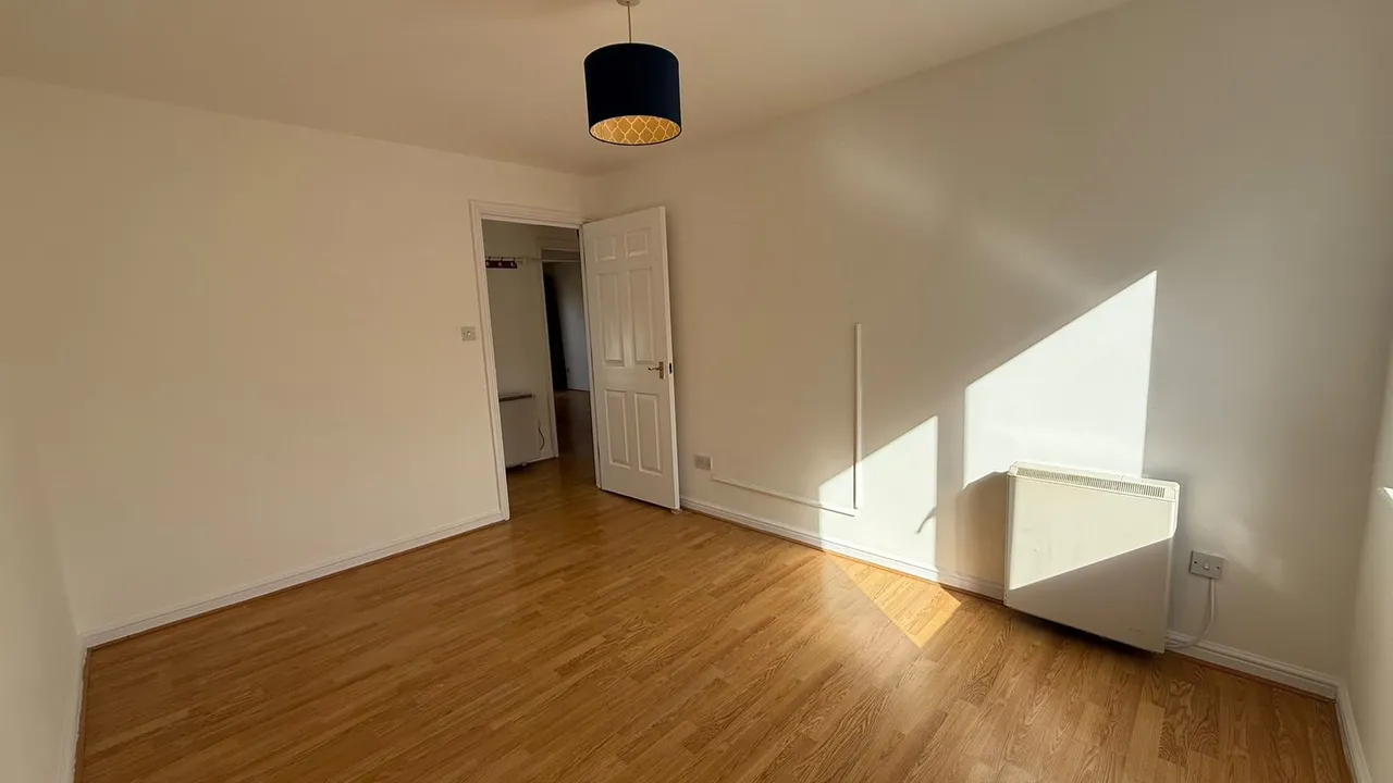 Manor Oaks Gardens, Sheffield, S2, photo 6