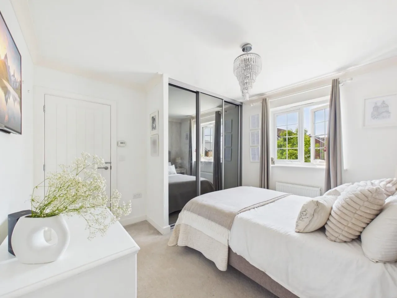 Badger Road, Thornbury, BS35, photo 3