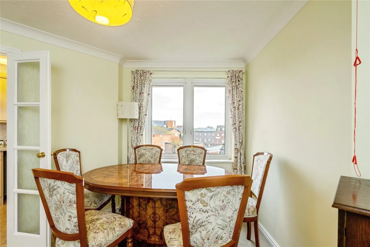 Stockbridge Road, Chichester, PO19, photo 4
