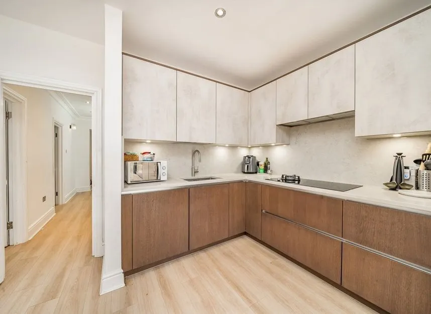 The Vale, Golders Green, NW11, photo 4