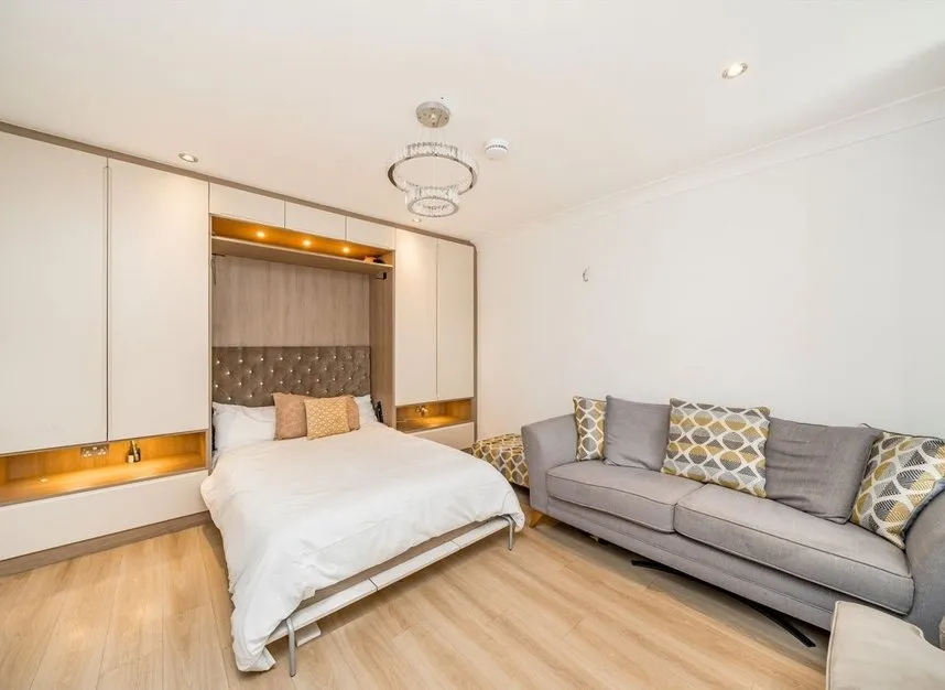 The Vale, Golders Green, NW11, photo 6