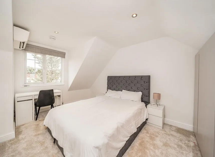 The Vale, Golders Green, NW11, photo 8
