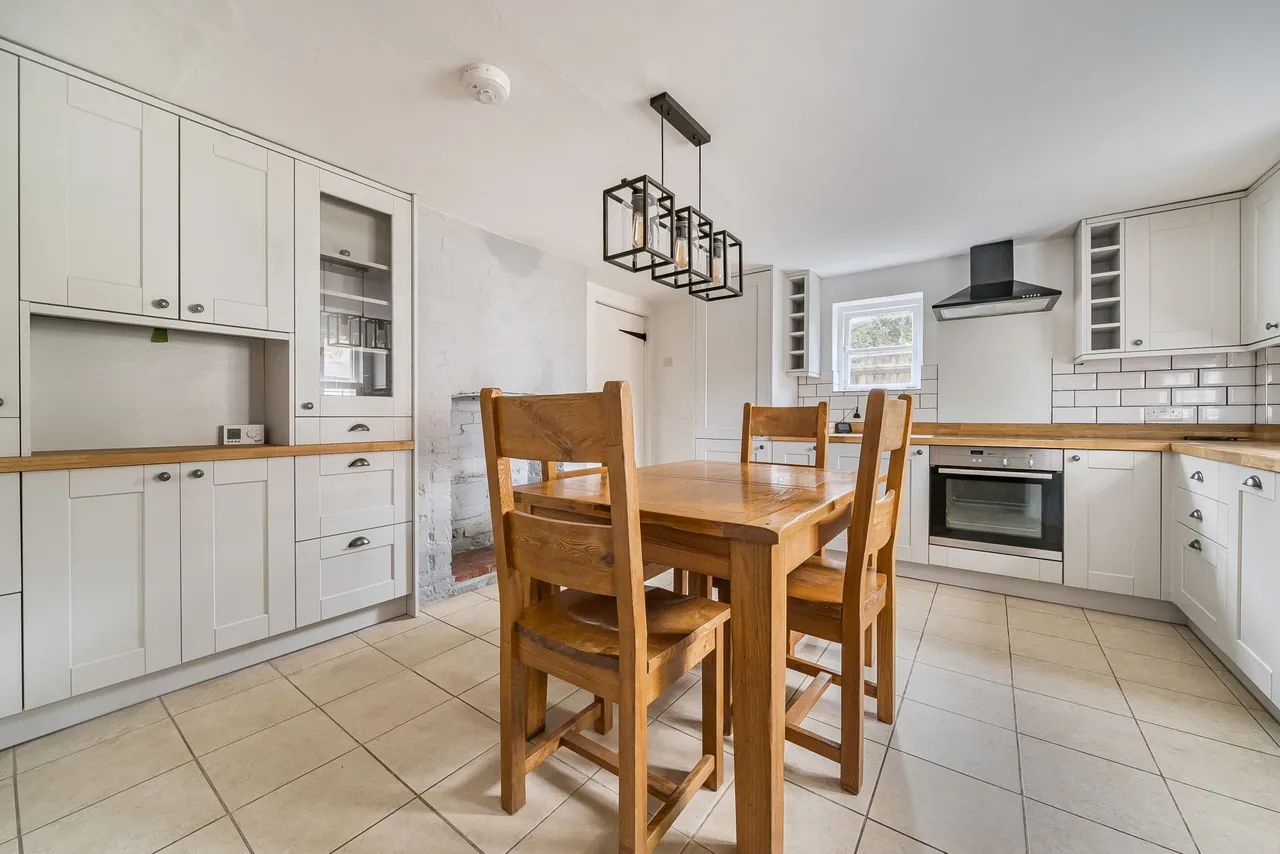 Church Cottage Church Street, Upton Grey, Basingstoke, RG25 2RA, photo 2