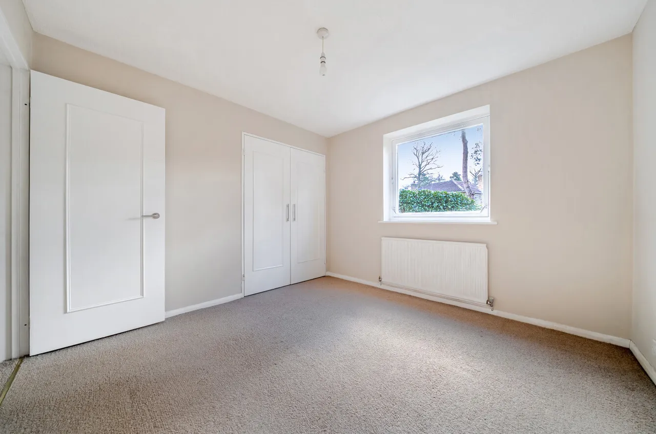 Court Gardens, Camberley, Surrey, GU15 2JH, photo 8