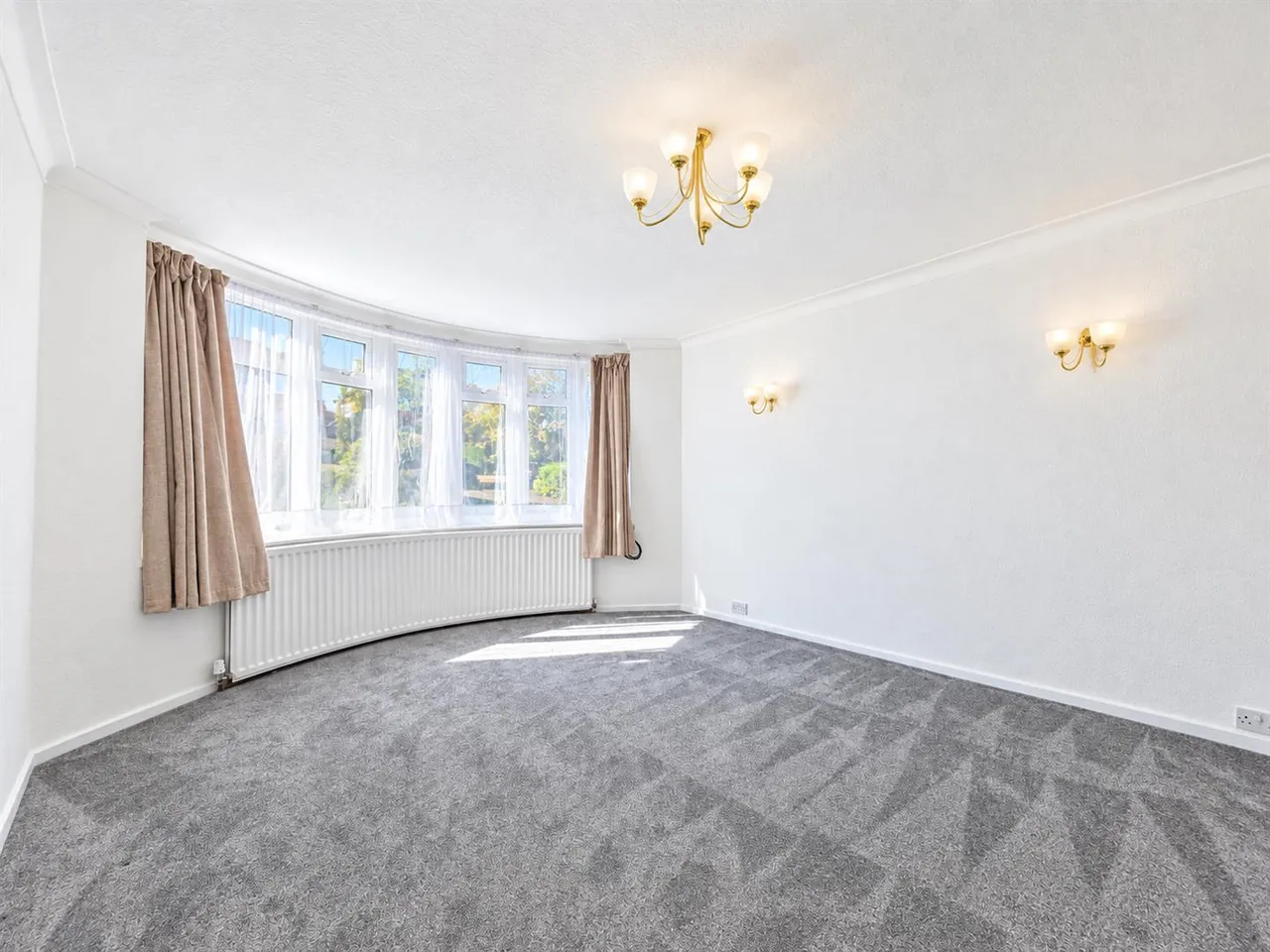 South Lodge Drive, Southgate, N14, photo 5