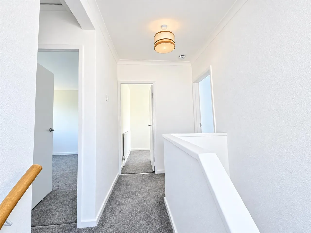 South Lodge Drive, Southgate, N14, photo 8