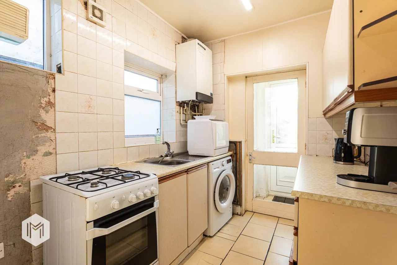 Longsight, Bolton, BL2 3HZ, photo 4