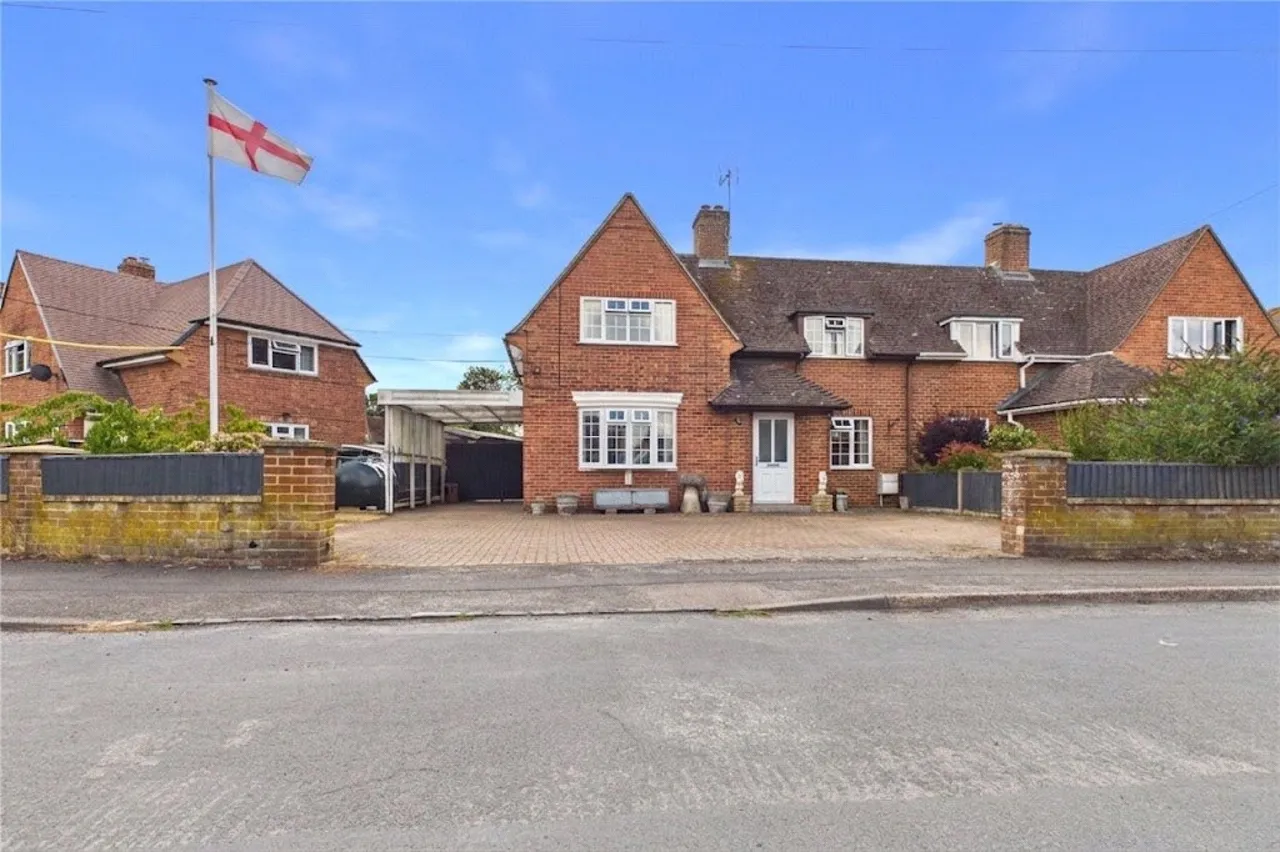 Heath Road, Bradfield Southend, RG7, photo 22