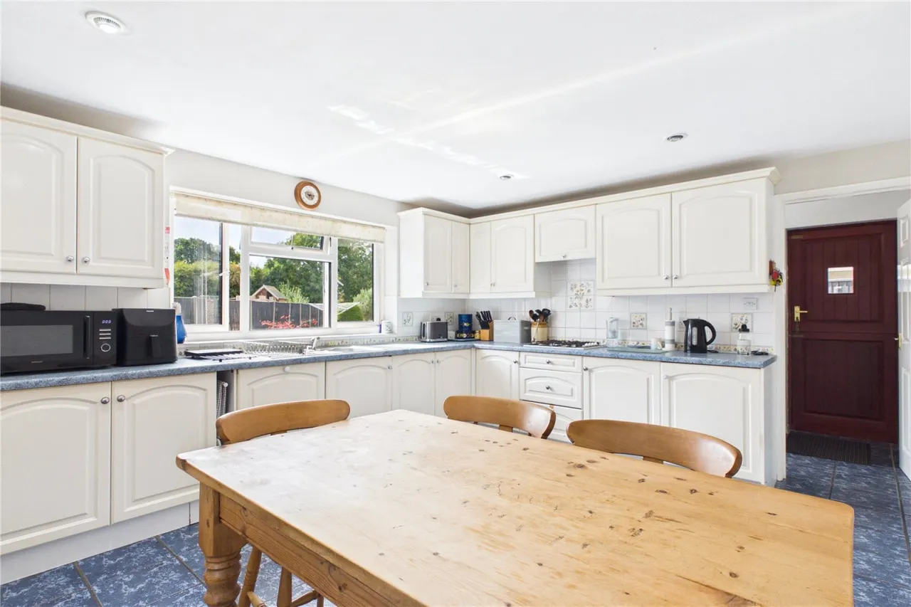 Heath Road, Bradfield Southend, RG7, photo 4